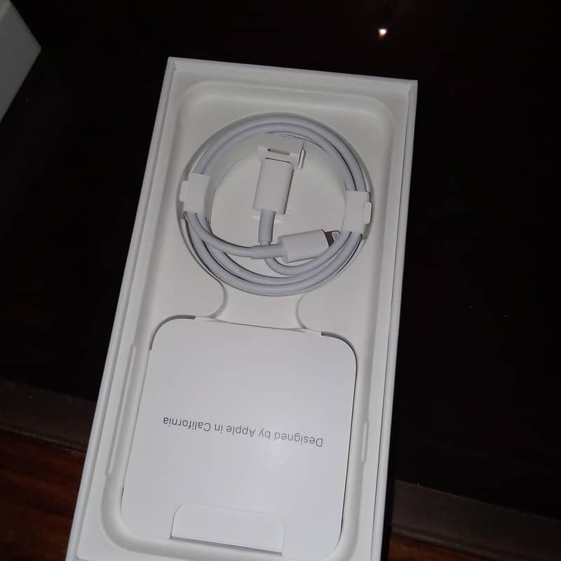 Apple iPhone SE 3