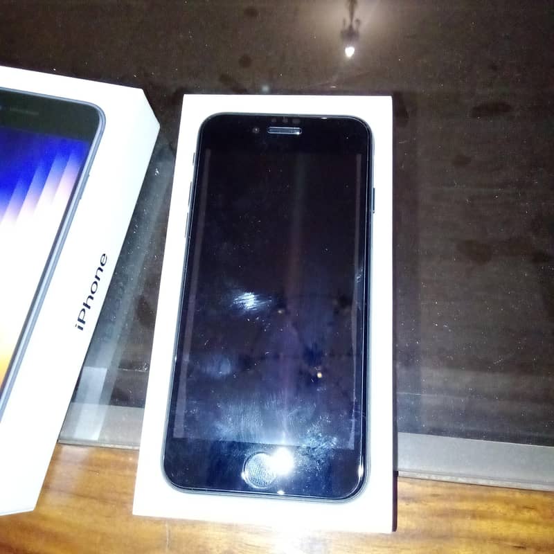 Apple iPhone SE 4