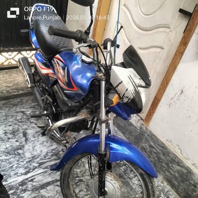 Honda prider blue