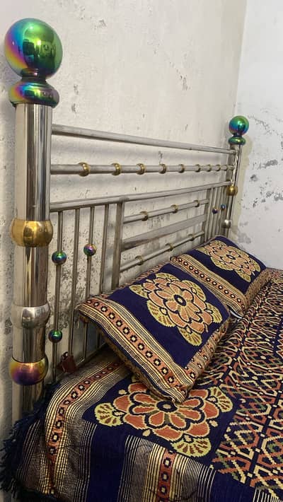 Steel Bed Nd Matress