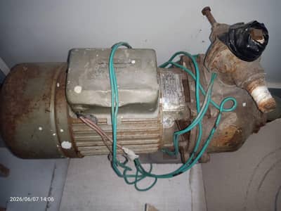 1.5 HP deep well pump