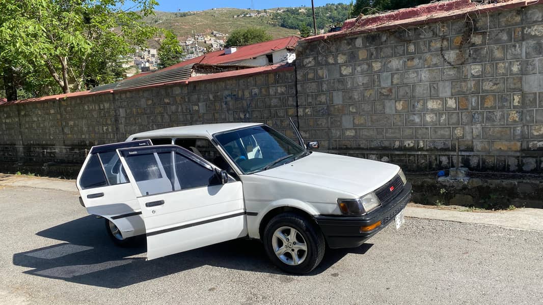 86 corolla 1