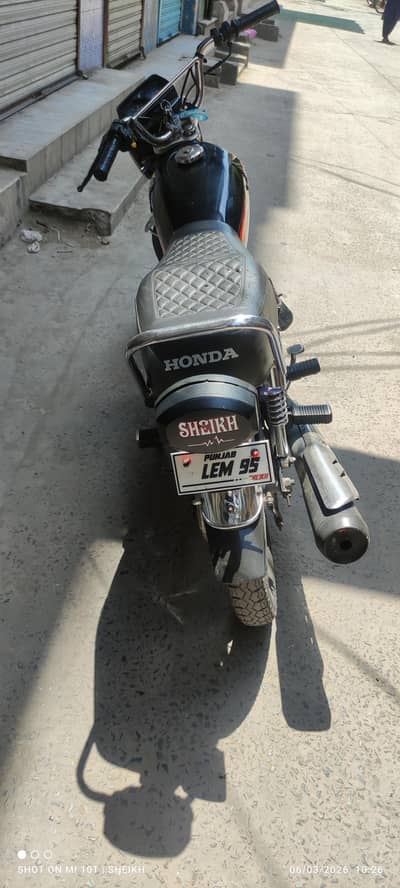 Honda CG 125 for sale in Black colour