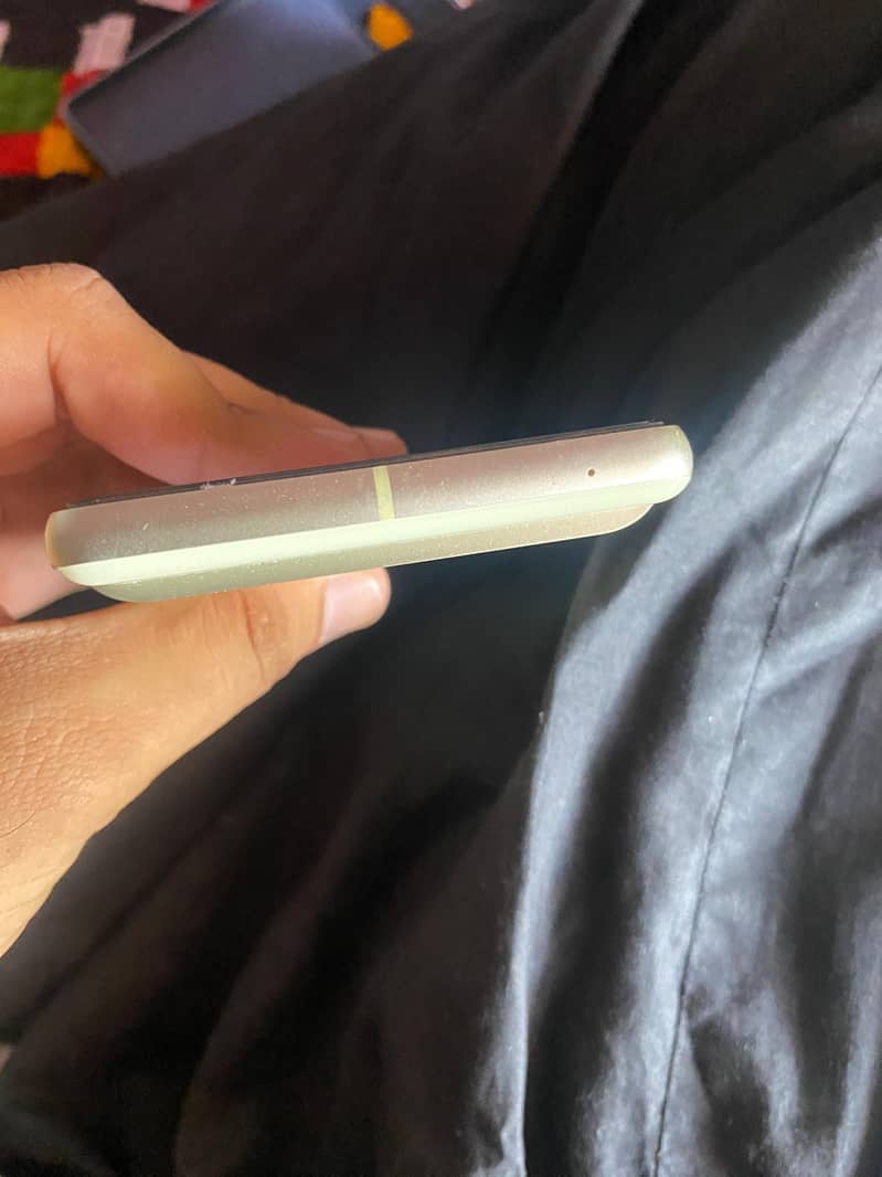Google Pixel 7 3