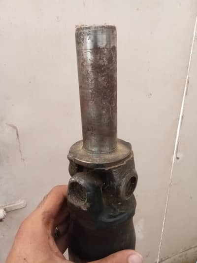 Toyota Corolla 1982 , Daihatsu charmant drive shaft available