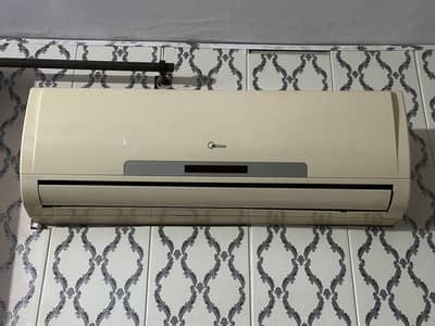 Midea 1.5 Ton Split AC