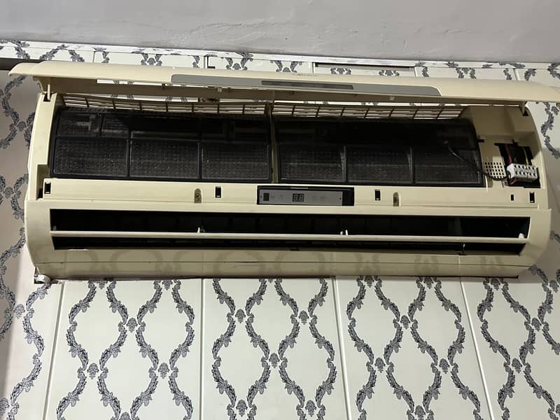 Midea 1.5 Ton Split AC 2