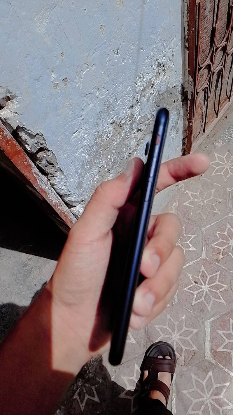 Apple iPhone 7 5