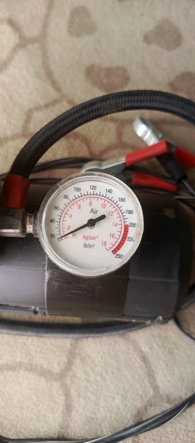 Car Tyre Air Pump