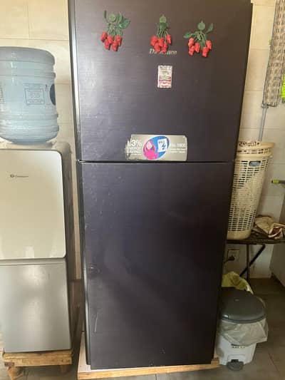 Large Dawlance Refrigerator for Sale — Good Condition, Great Price!