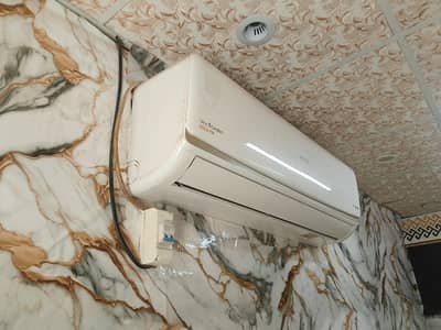 Orient DC Inverter AC (Gold Fin) For Sale – Gas Required  Description: