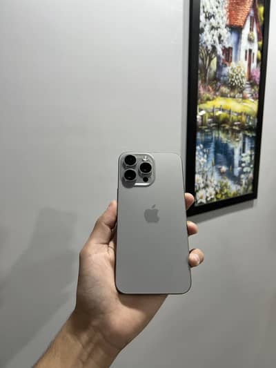 Apple iPhone 15 Pro Max