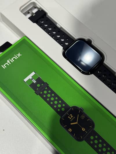 Smart Watch (Saudi Arabia Import) – Like New