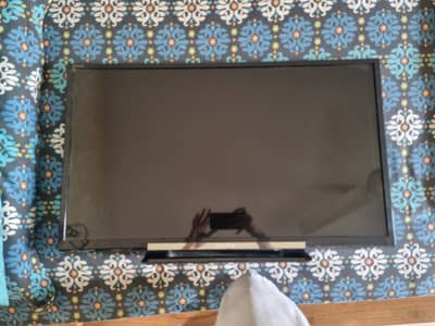 Original Sony TV KLV-32R402A