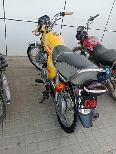 HONDA 125  MODEL 2025