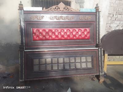 used Double bed