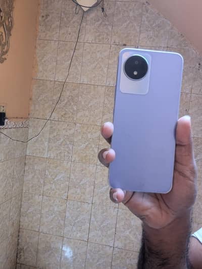 urgent sale in very low price 4+4Gb . . 64Gb