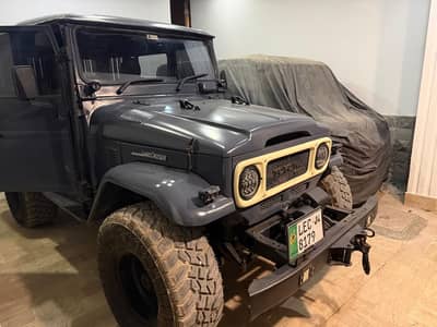 Toyota Land Cruiser 1984 Fj 40 Custom made Automatic