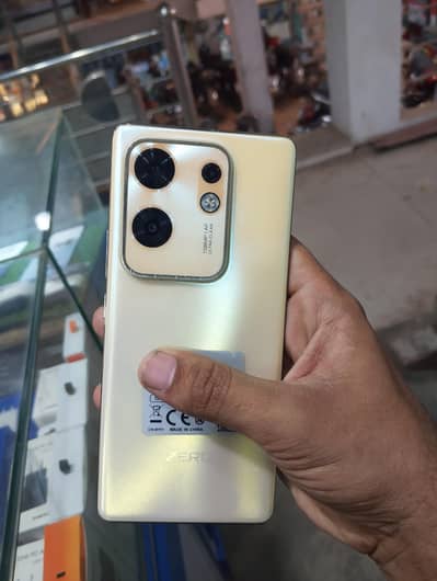 Infinix Zero 30 8 256 touch broken hai Baki total genuine phone hai
