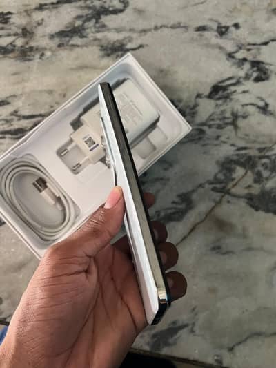 Vivo Y29