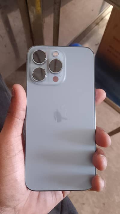 Apple iPhone 13 Pro