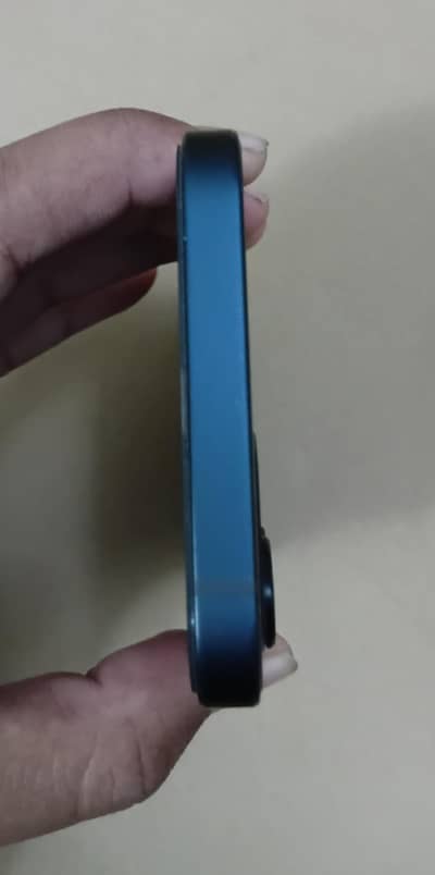 iPhone 12 64GB JV Black Color – Excellent Condition