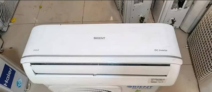 Orient 1 ton Dc inverter heat and cool totally genuine good condition