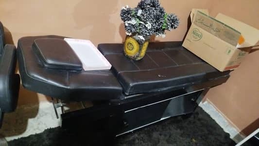 Massage bed/Facial Bed