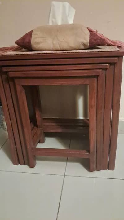 nest set (4 tables)