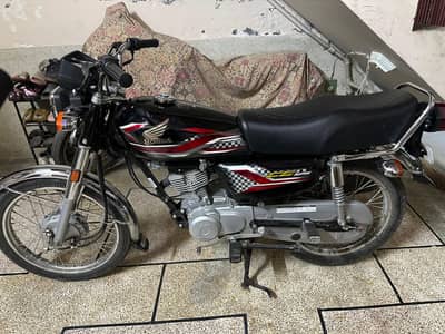 Honda CG 125-Excellent Bike | Year 2024/2025 | Urgent Sell