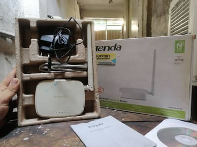 Tenda N150 Easy Setup WiFi Router – Excellent Condition