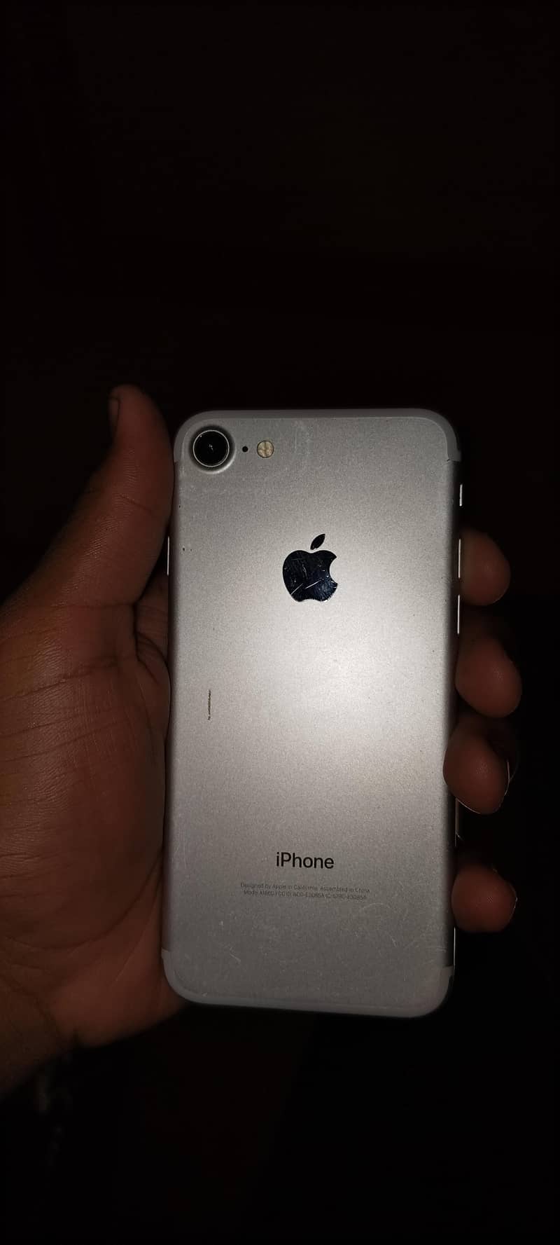 Apple iPhone 7 2