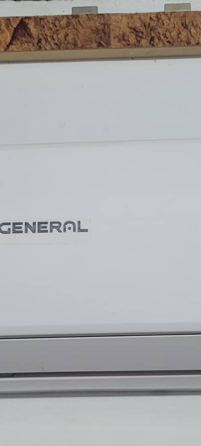 General Fantasy eSmart 12K Plus DC Inverter AC 1 Ton