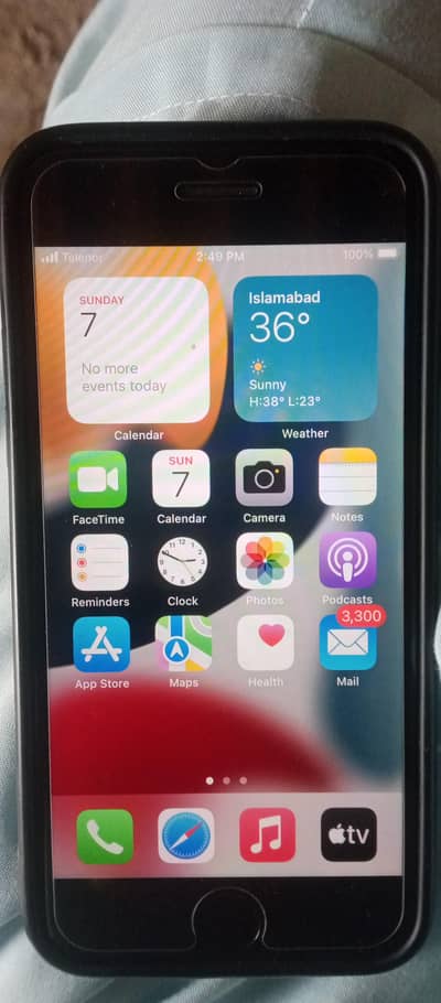 Apple iPhone 7