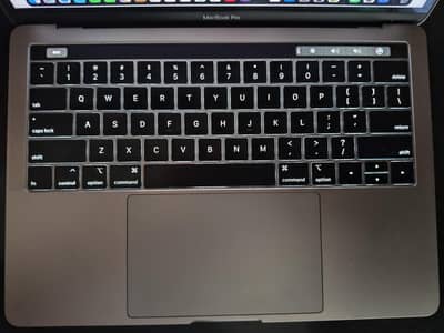 MACBOOK 2018