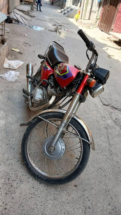 Honda 125cg