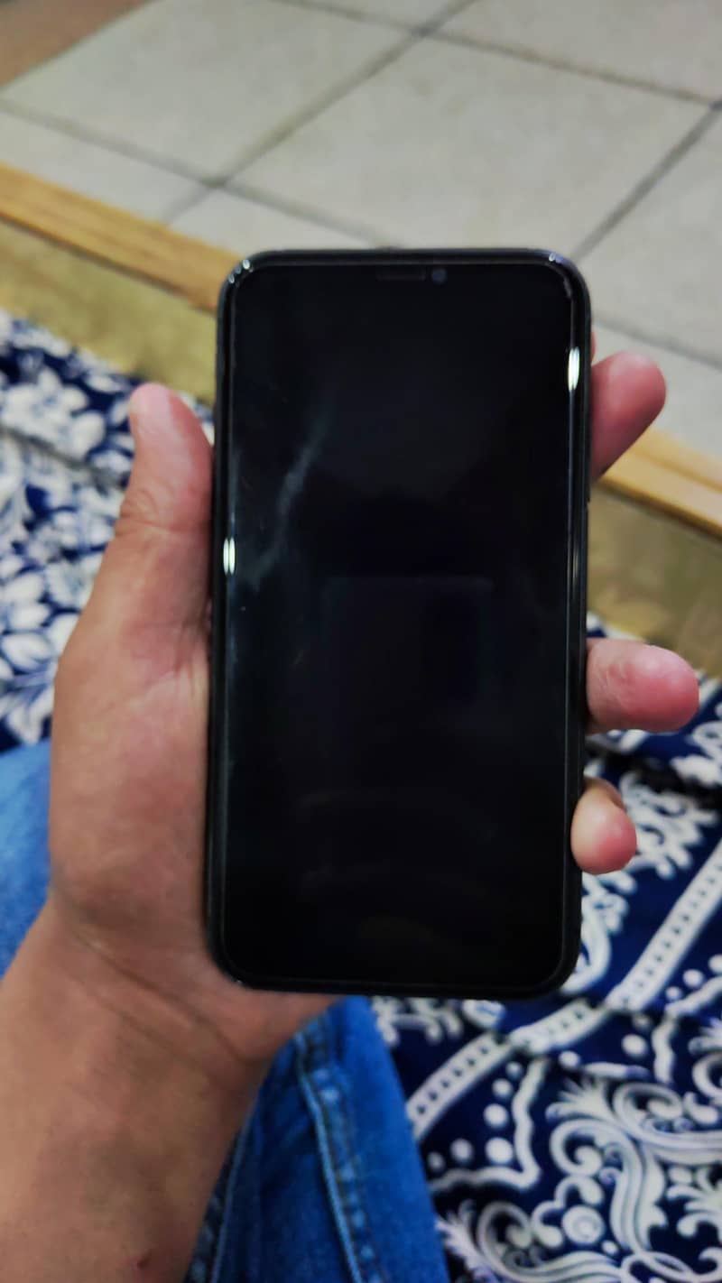 Apple iPhone 11 1