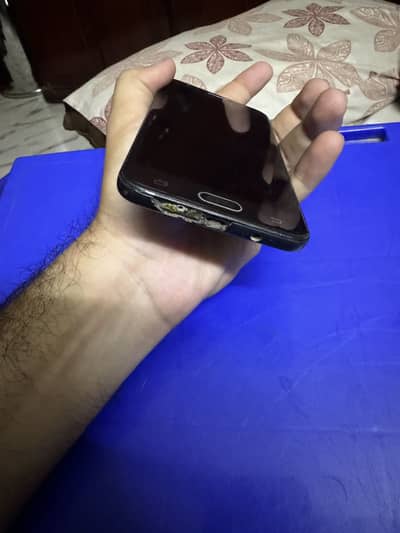 Samsung Mobile J5