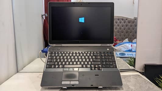 Dell Latitude E6530 business laptop