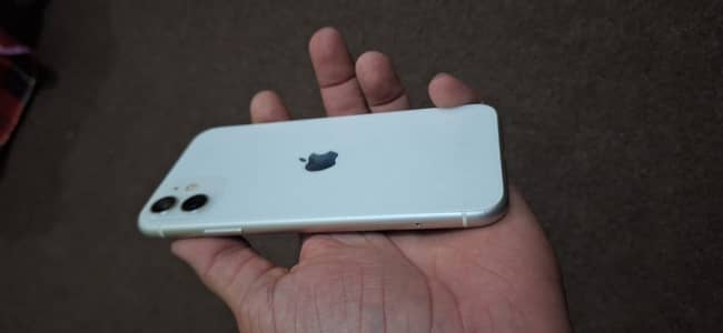 Apple iPhone 11
