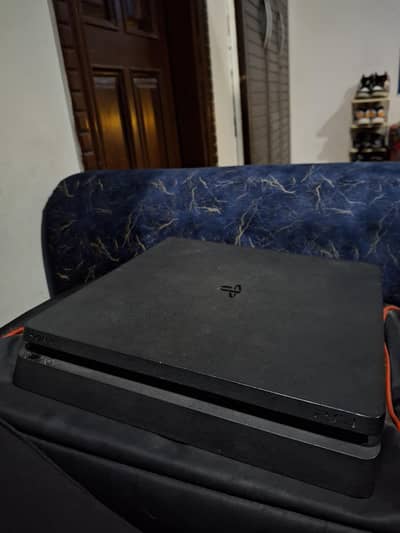 PS4 SLIM 500GB, NON JAILBREAK ,