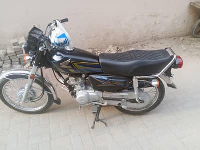 Honda CG 125 2026 model black colour