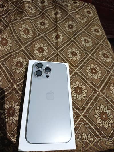 Apple iPhone 15 Pro Max
