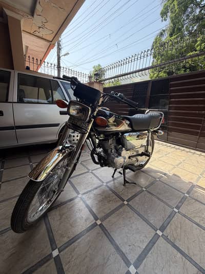 Honda CG 125 Black Special Edition 2026