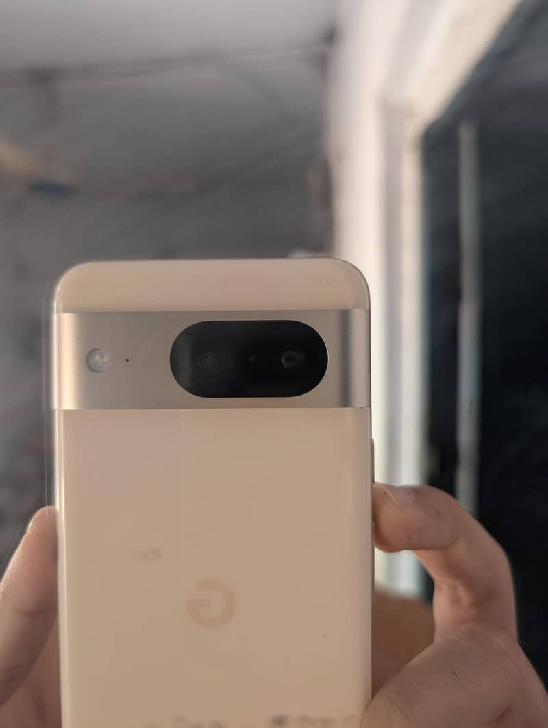 Google Pixel 8 1
