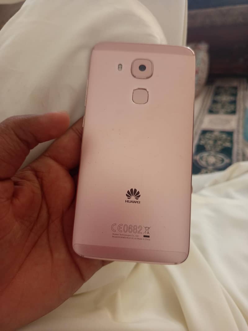 Huawei Nova Plus 0