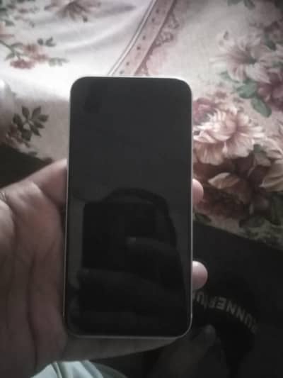 Apple iPhone SE