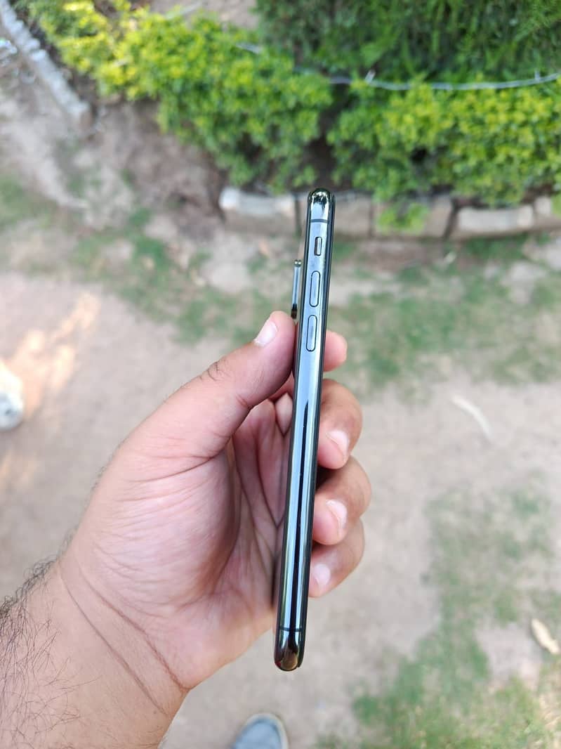 iPhone X 2