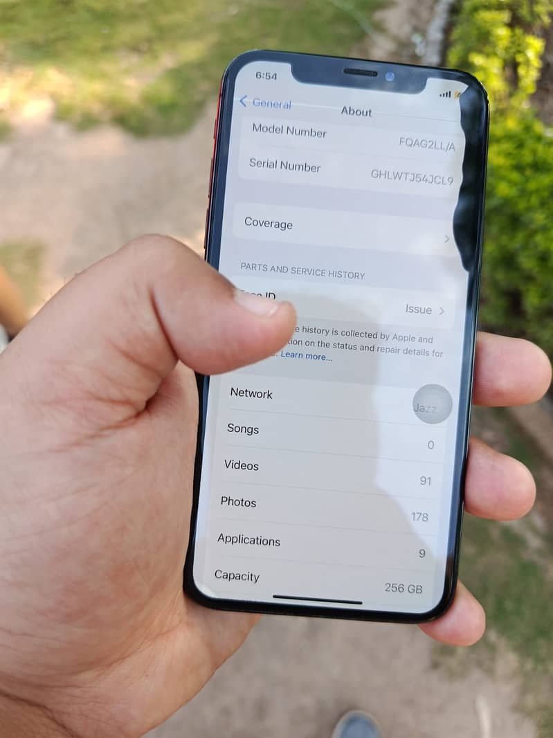iPhone X 4
