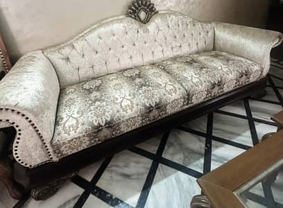 Premium 7-Seater Luxury Sofa Set with Solid Wood Tables (Excellent Co